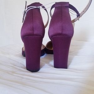 Womans wedge shoes
